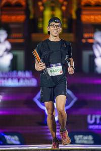 BIB: 2048, 9400
                            <button type="button" onclick="openModal(22646193)" class="btn btn-primary btn-sm float-right btn-popup" data-toggle="modal" data-target=".modal-high-quality">
                        <i class="fas fa-shopping-cart"></i> Add to Cart
                    </button>
                                            <button type="button" onclick="isThisMe(22646193, true)" class="btn btn-success btn-sm float-right btn-popup btn-isme hidden" data-toggle="tooltip" data-placement="bottom" title="นี่คือรูปของคุณใช่ไหม คลิกที่นี่เพื่อเอาเข้าอัลบั้ม">
                        <i class="fas fa-plus"></i> Add to album
                    </button>
                    <button type="button" onclick="isThisMe(22646193, false)" class="btn btn-warning btn-sm float-right btn-popup btn-isnotme hidden">
                        <i class="fas fa-ban"></i> Remove from album
                    </button>